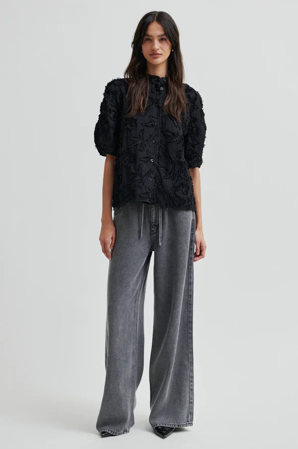 Seena SS Shirt | Black