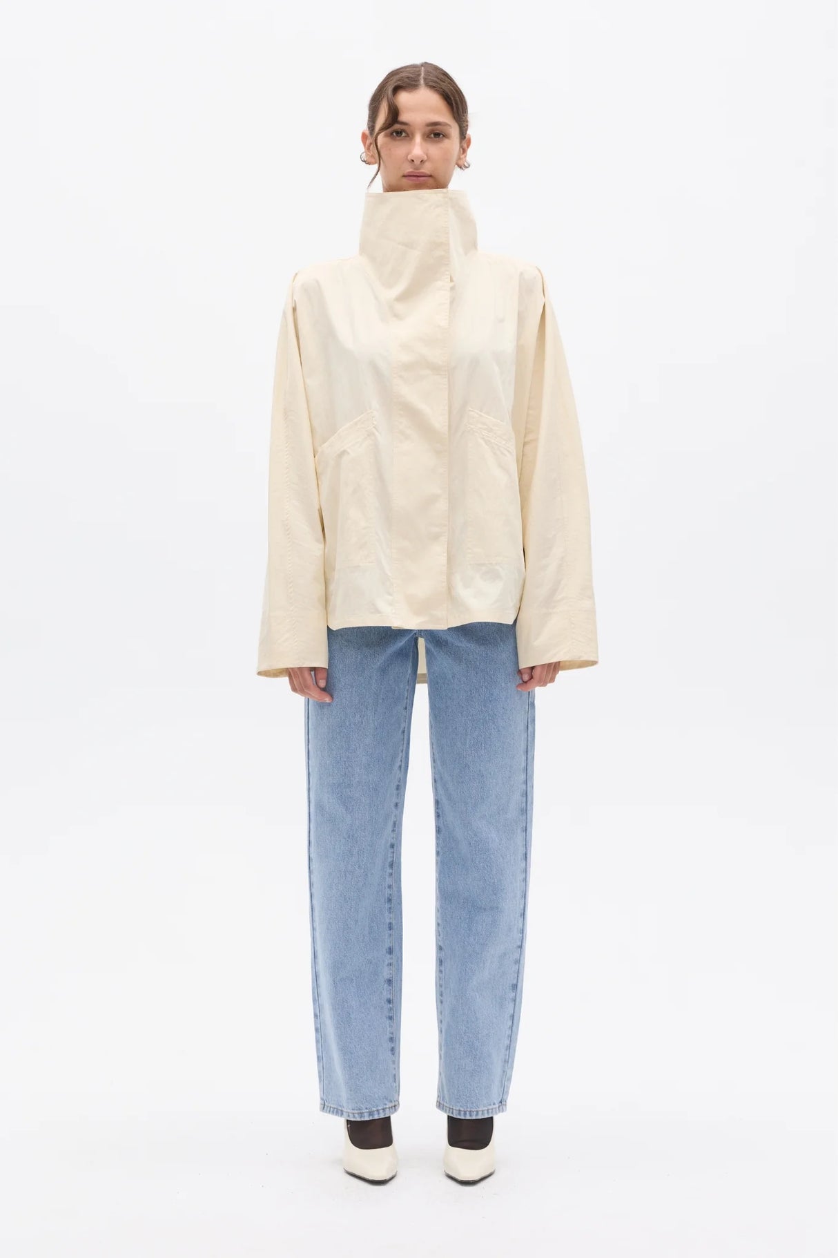 Eliza Bomber | Ivory