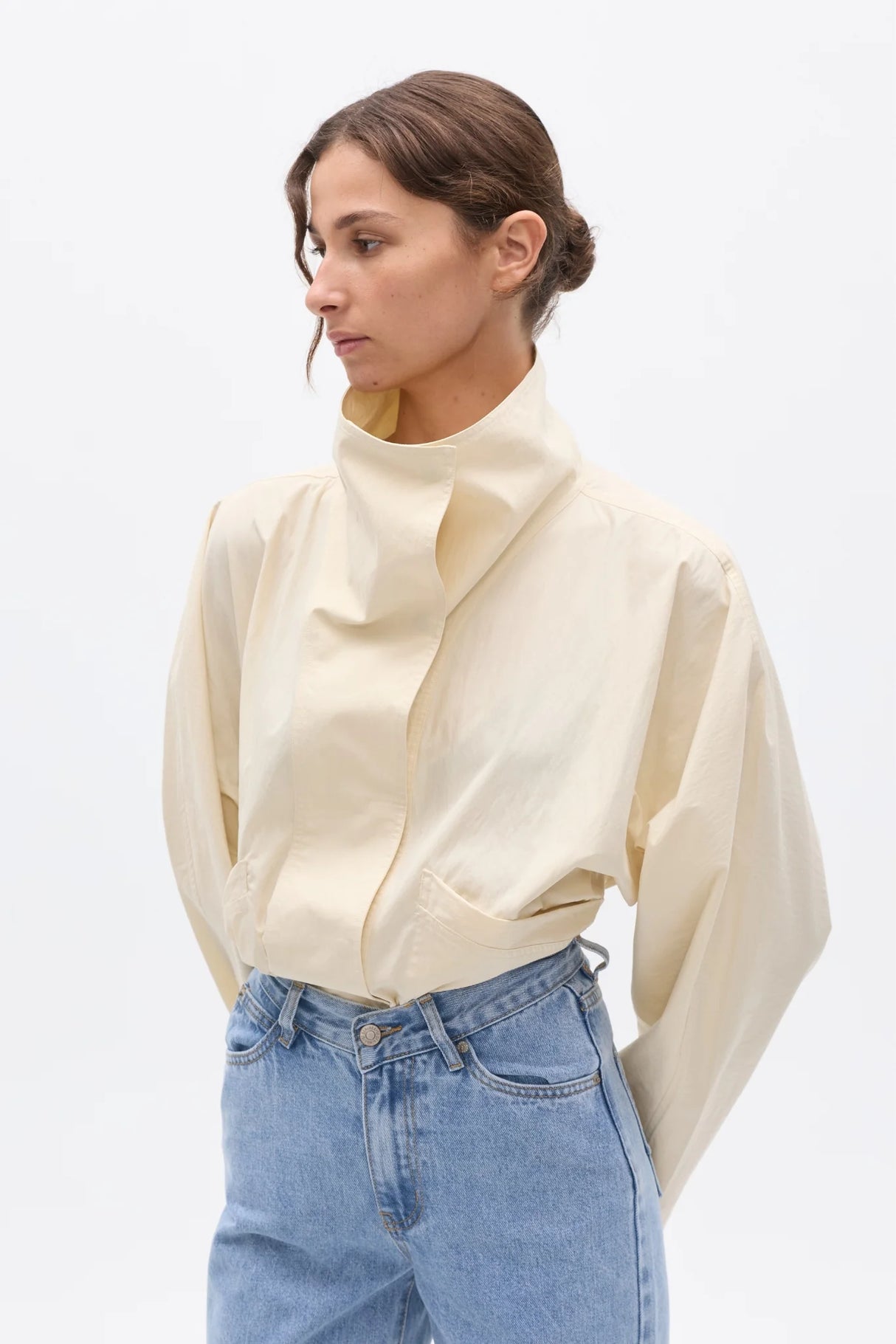Eliza Bomber | Ivory