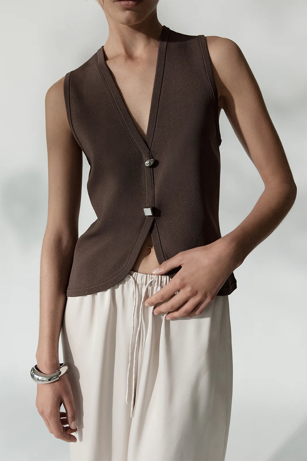 Lana Knit Vest | Chocolate