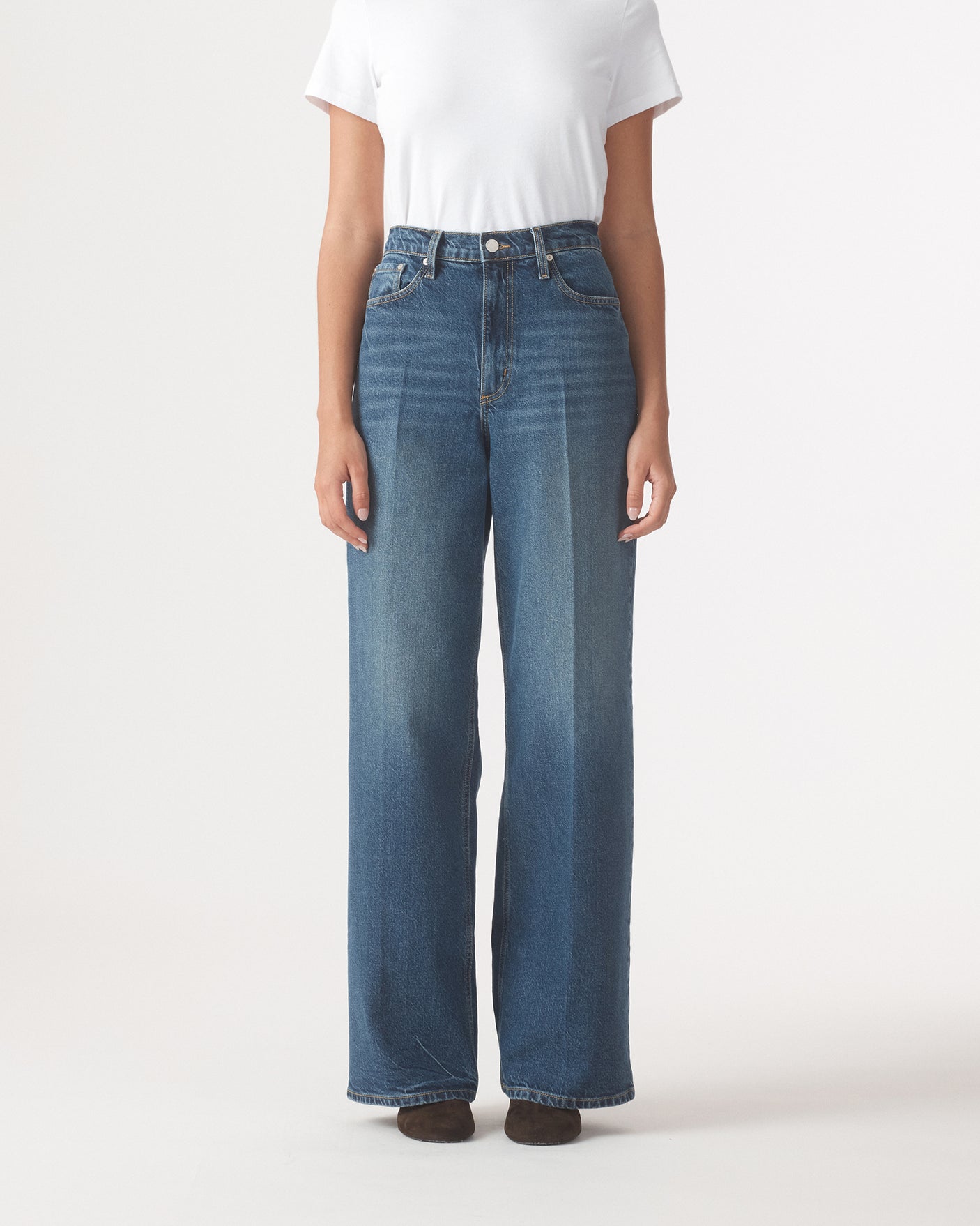 Milla Jean 32 | Unison