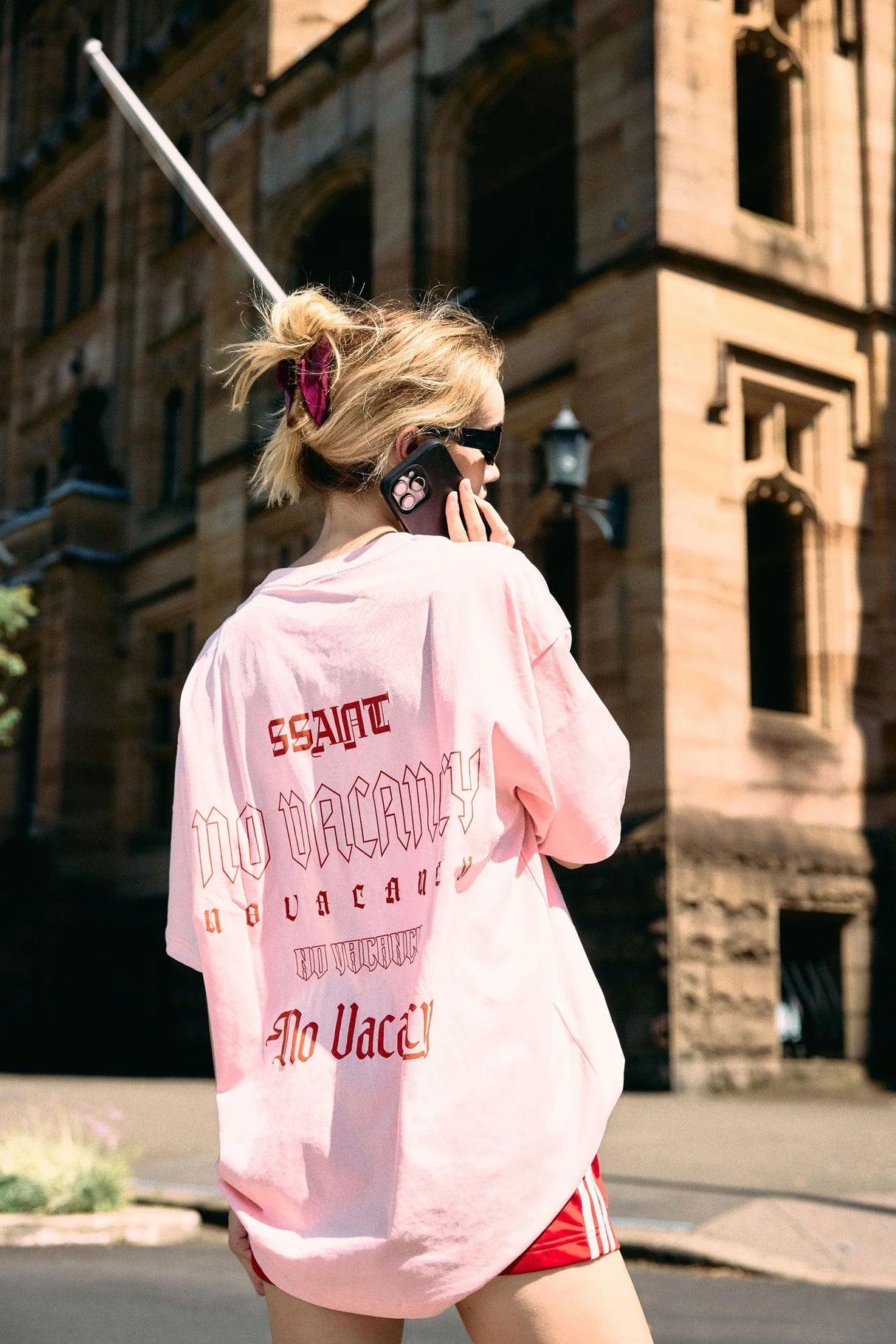 No Vacancy Tee | Pink