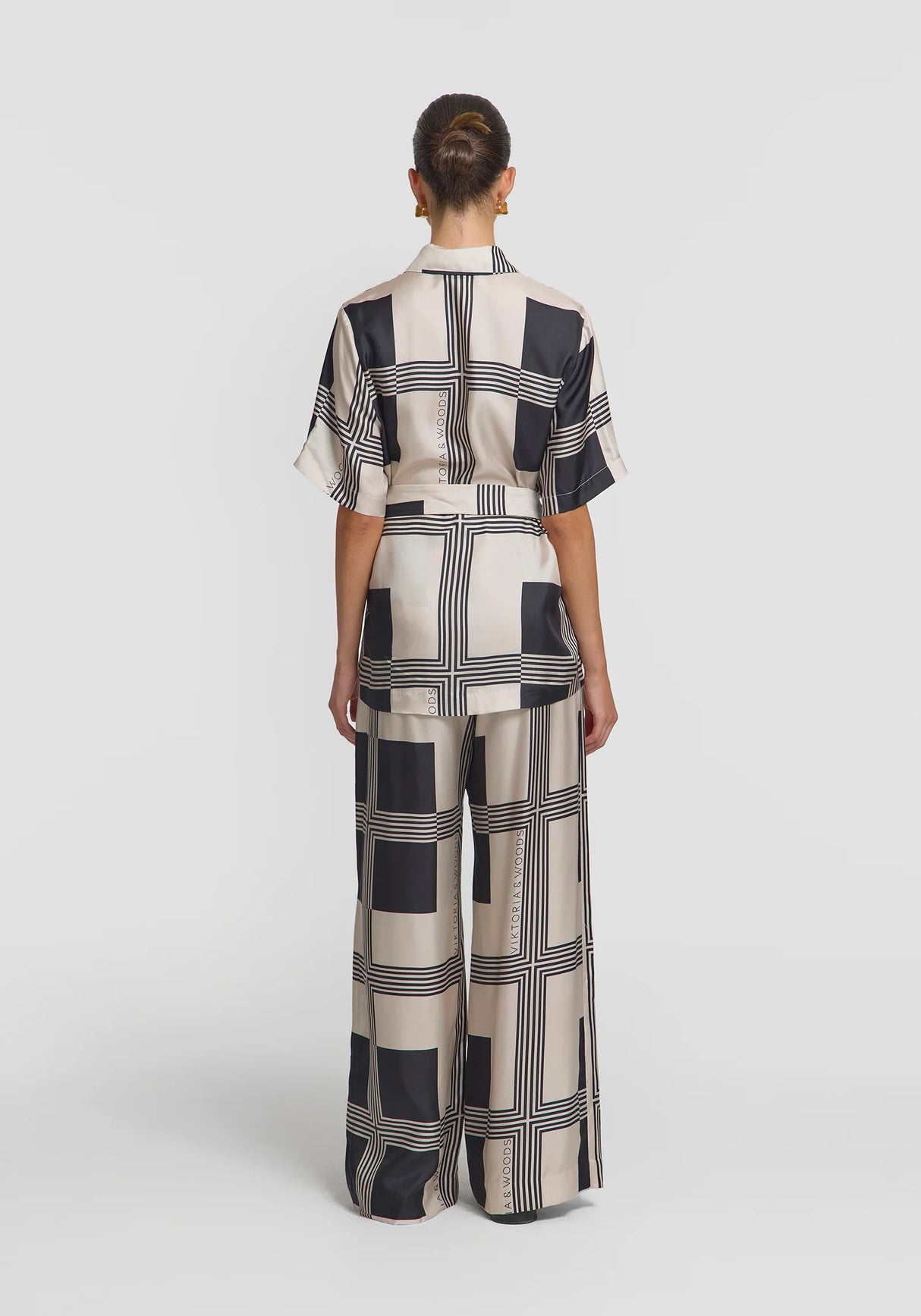 Godfrey Shirt | Arabesque Tile