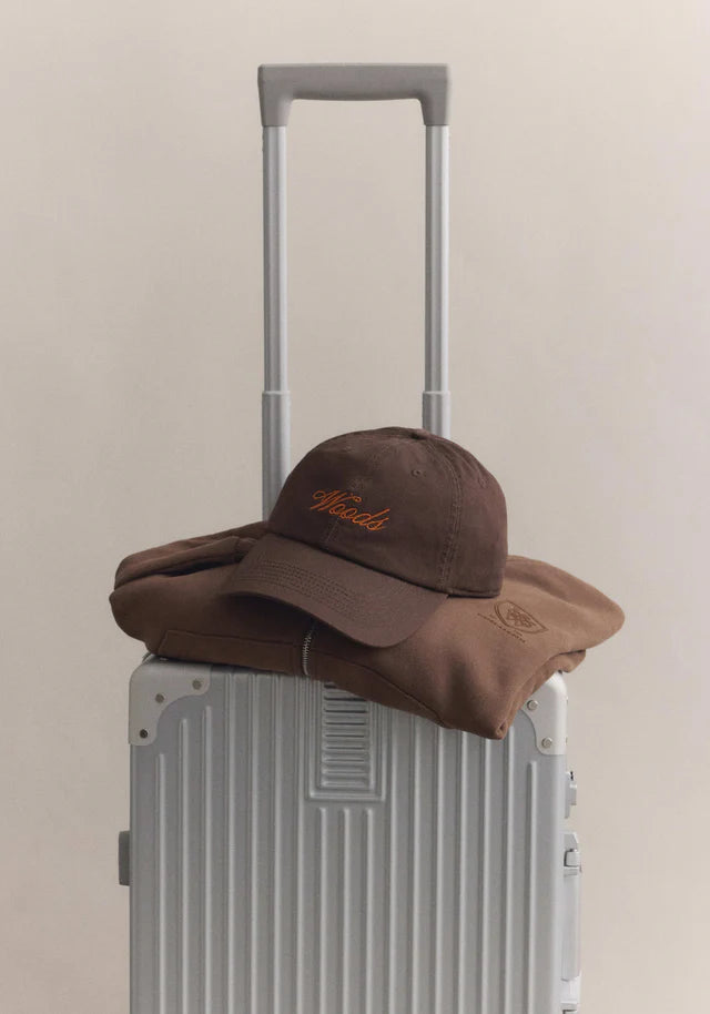 Woods Cursive Cap | Chocolate