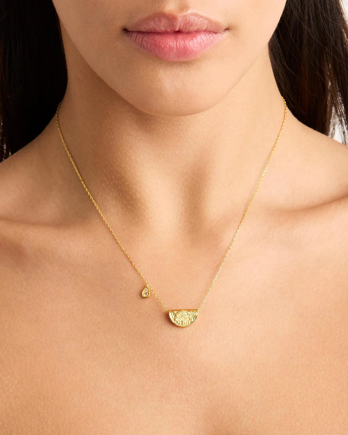 18K Gold Vermeil Lotus Birthstone Necklace - June - Moonstone
