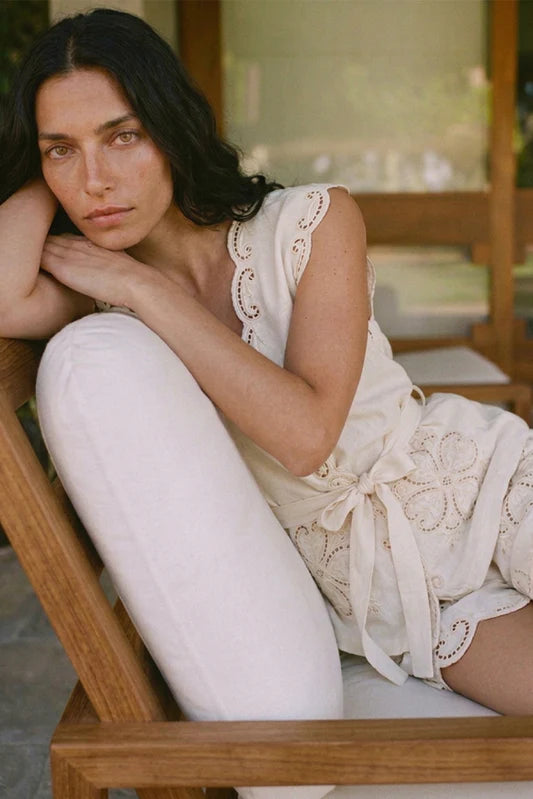 Floral Embroidery Top | Ecru