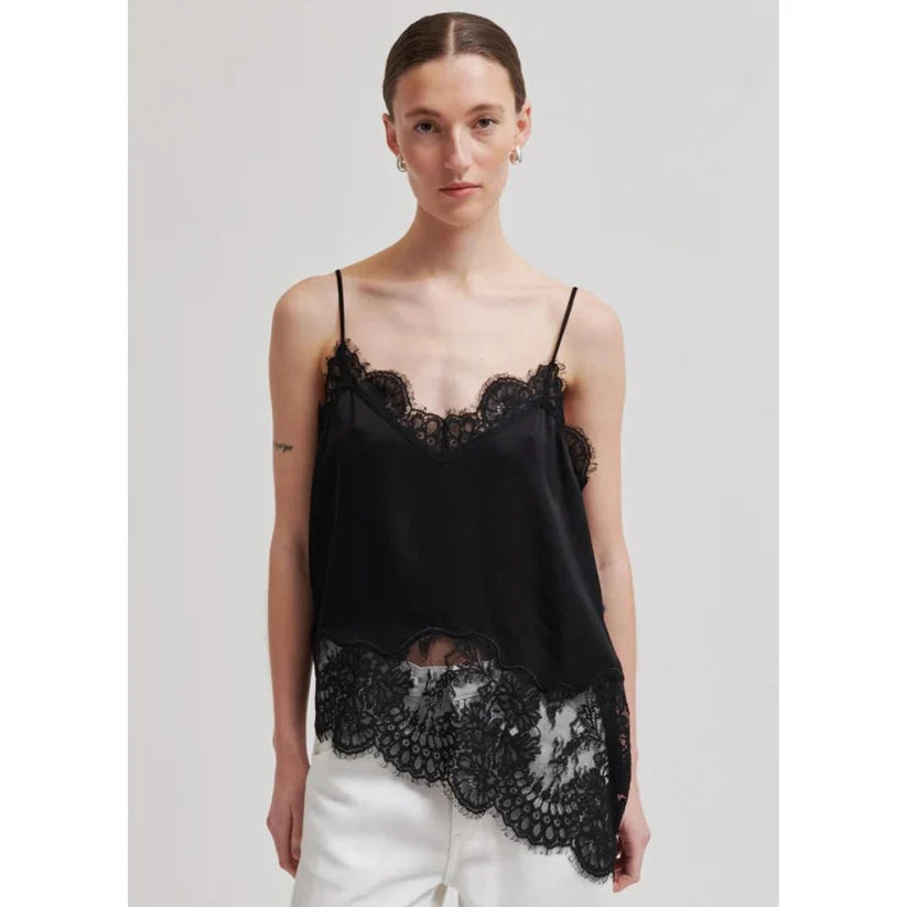 Wilina Strap Top | Black