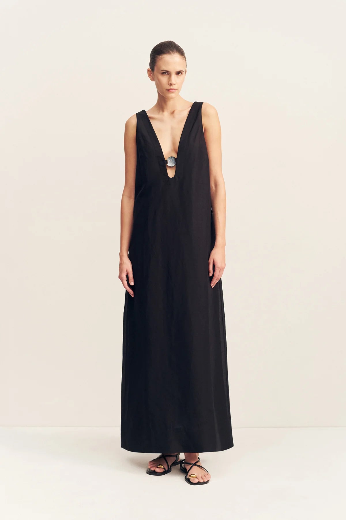 Paloma Plunged Maxi Dress | Black