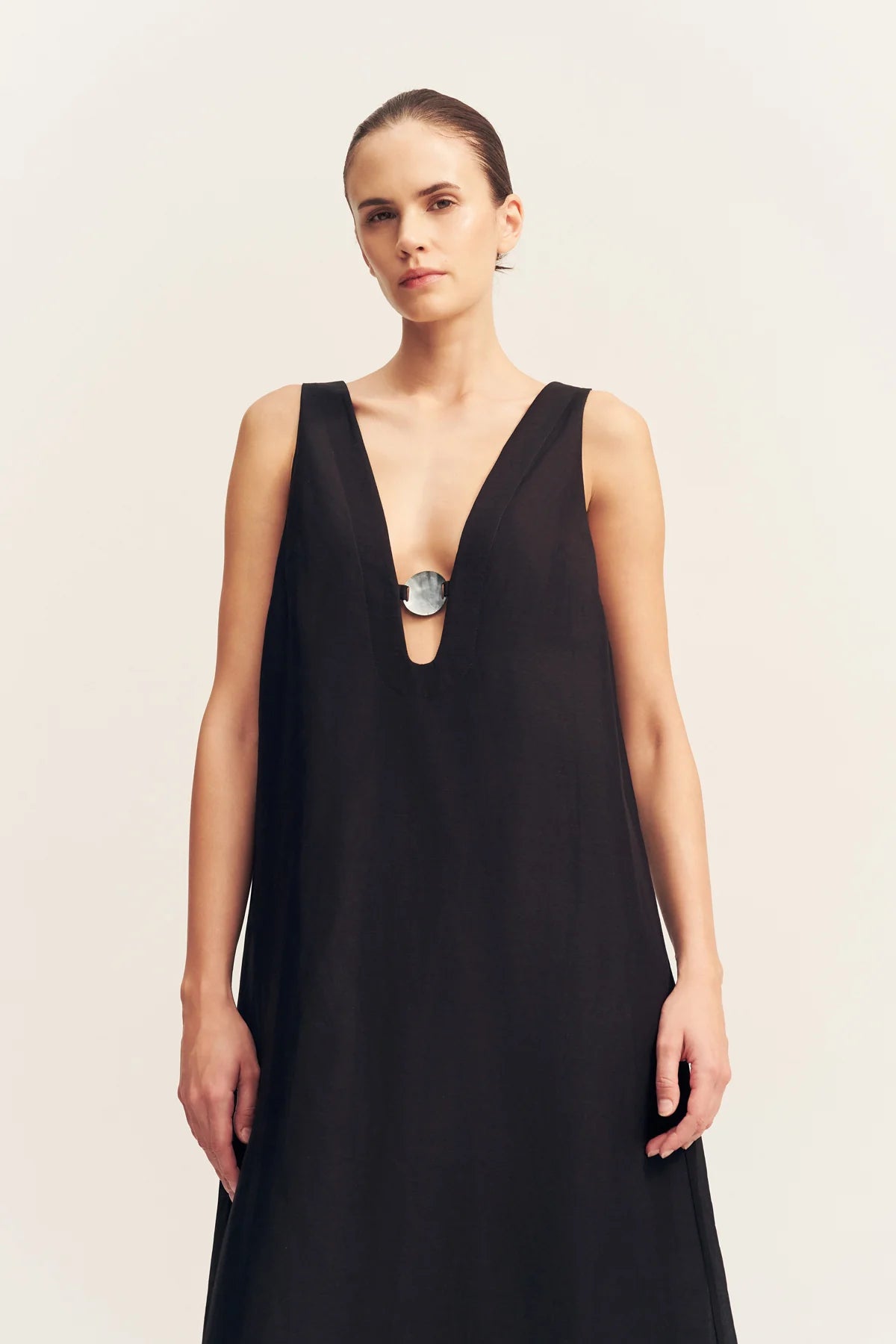 Paloma Plunged Maxi Dress | Black