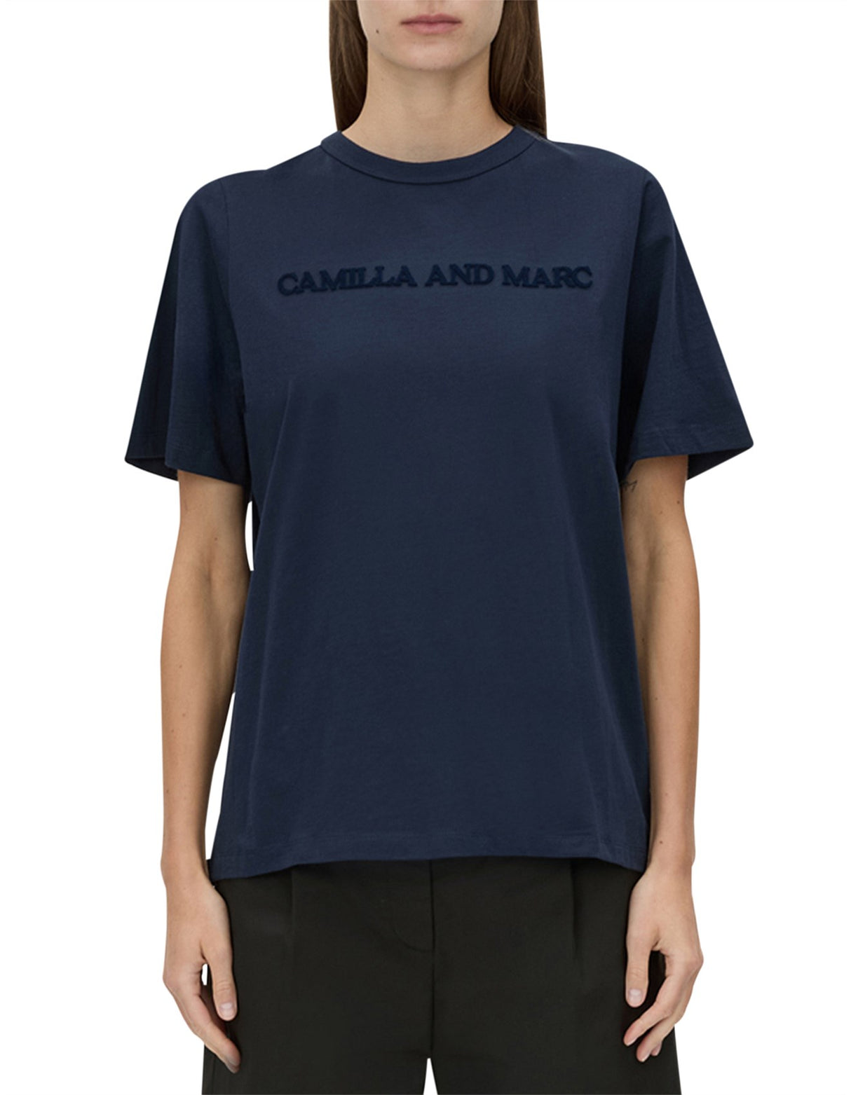 Tia Flocking Logo Tee | Navy