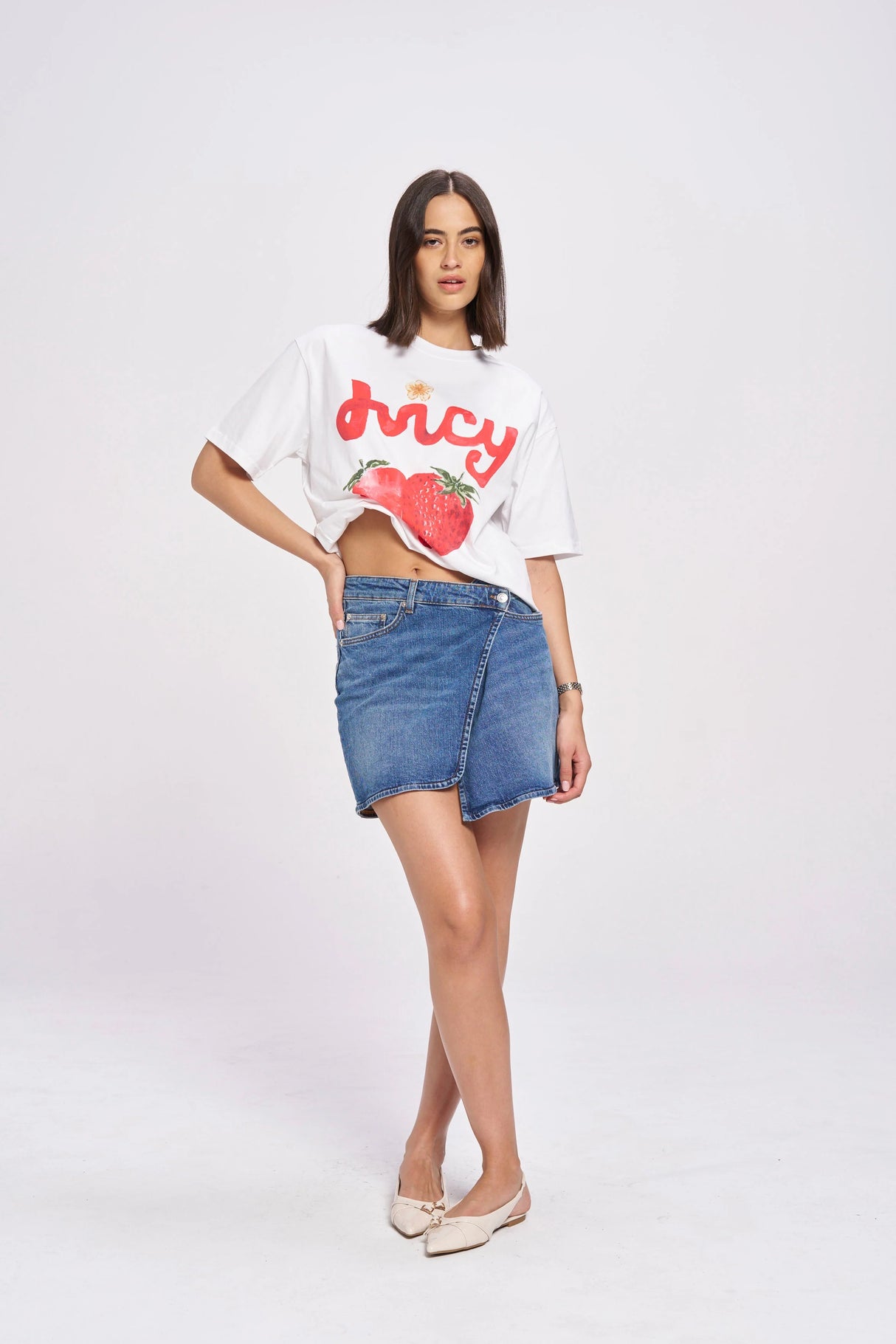 Juicy Oversized Tee | White