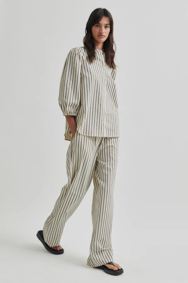 Serifa Trousers | Black