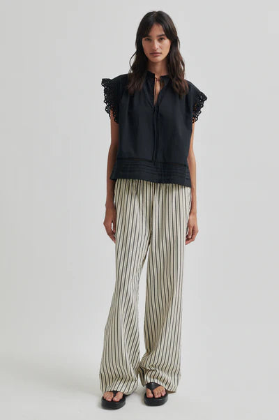 Serifa Trousers | Black