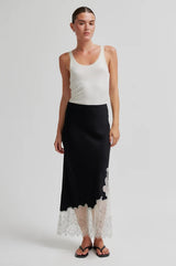Wila Skirt | Black