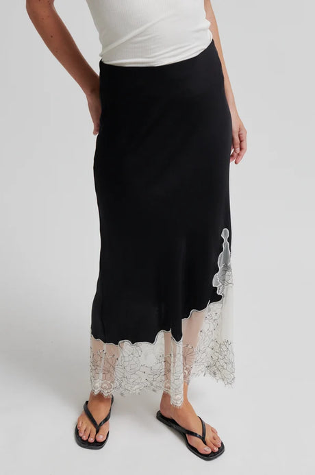 Wila Skirt | Black