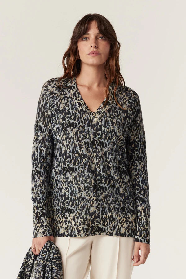 Superfine Merino Print Jumper | Animal