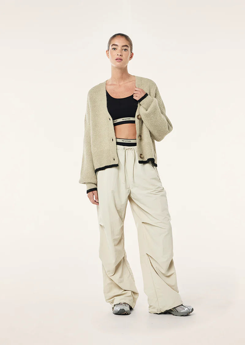 Illuminate Knit | Biscuit Kahl