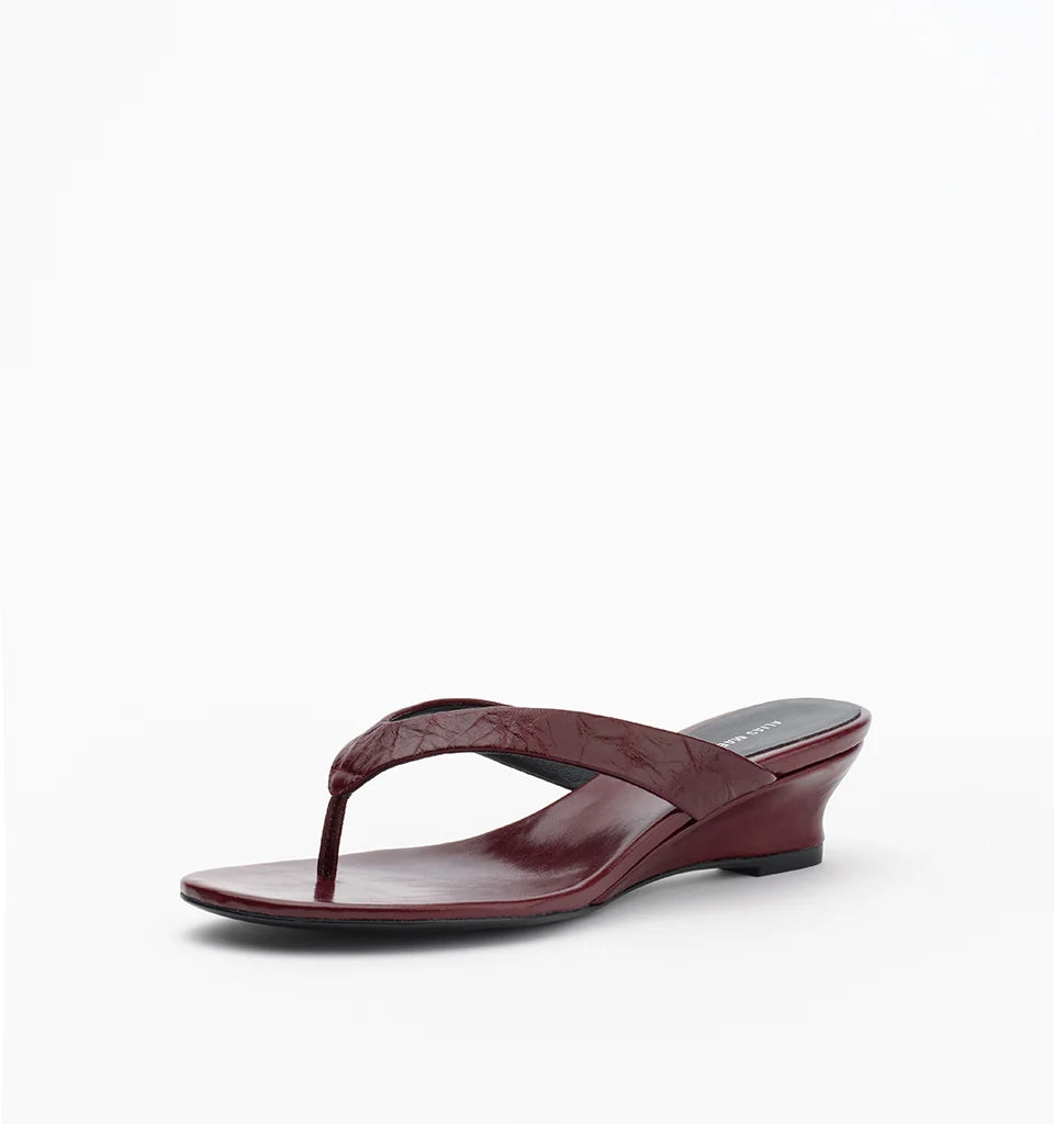 Jilly | Burgundy Oily Crinkle