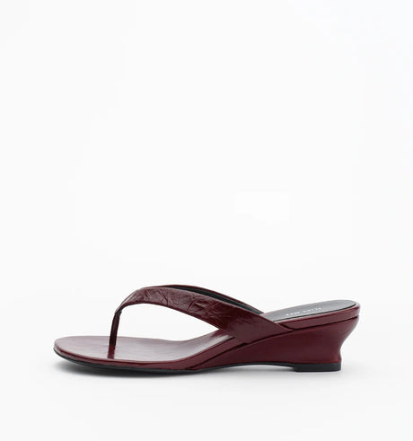 Jilly | Burgundy Oily Crinkle