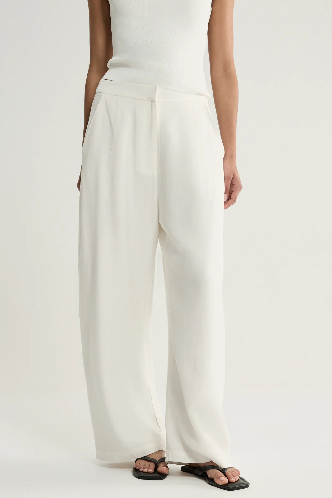 Tori Pant | White