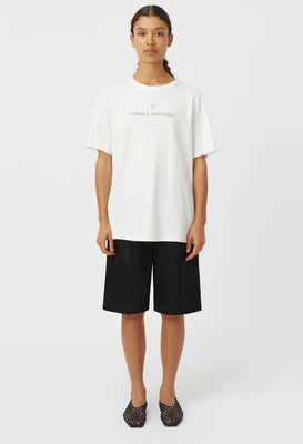 Grayson Tee | Soft White / Black