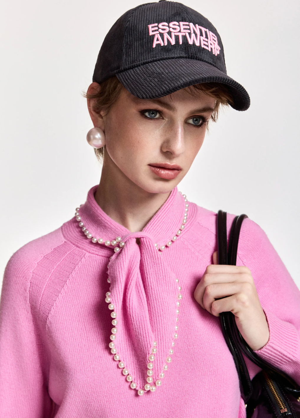 Kainor Corduroy Logo Cap | Navy/Pink
