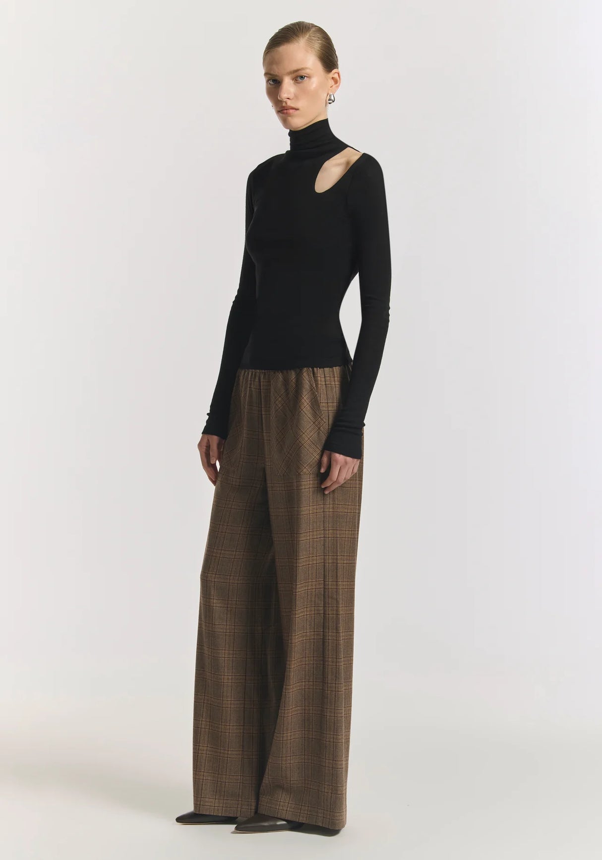 Clement Pant | Tapestry Check