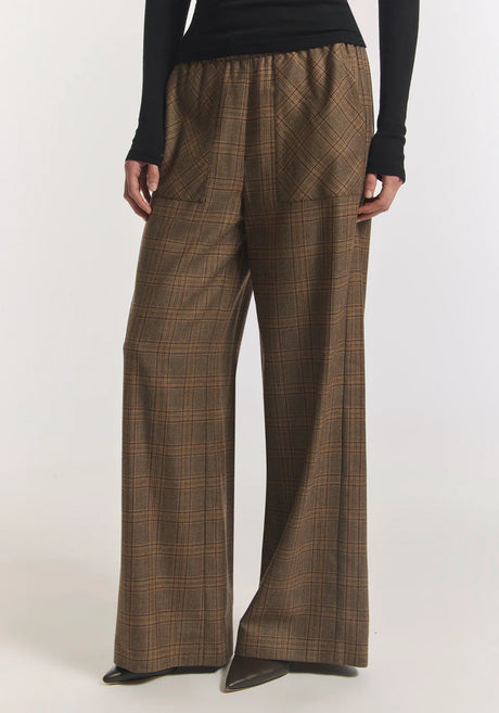 Clement Pant | Tapestry Check
