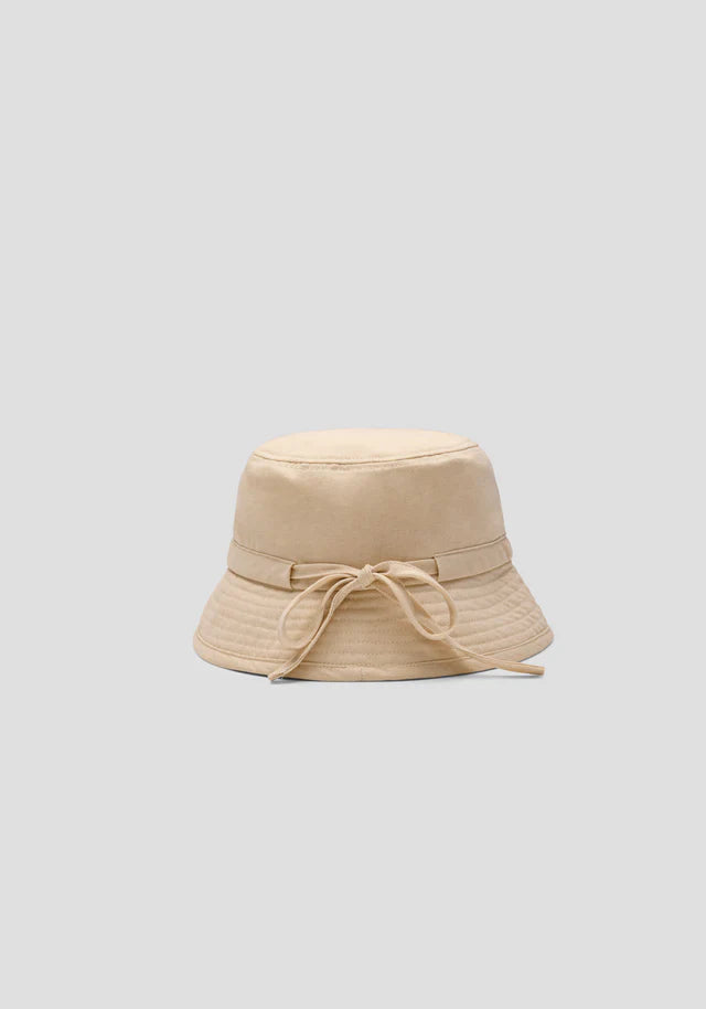 Woods Metal Bucket Hat | Ecru