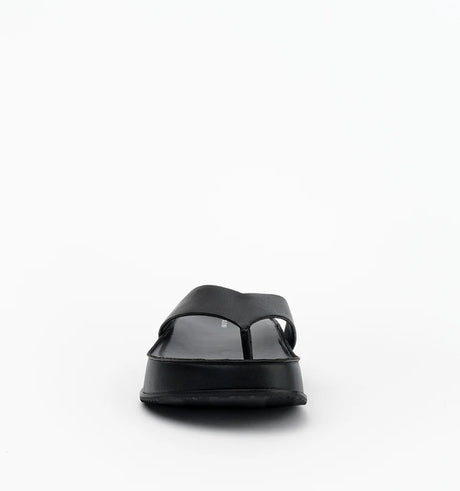 Wallace | Black Leather