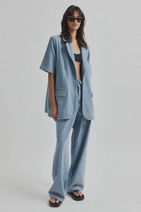 Layne Short Sleeve Blazer | Light Blue Denim