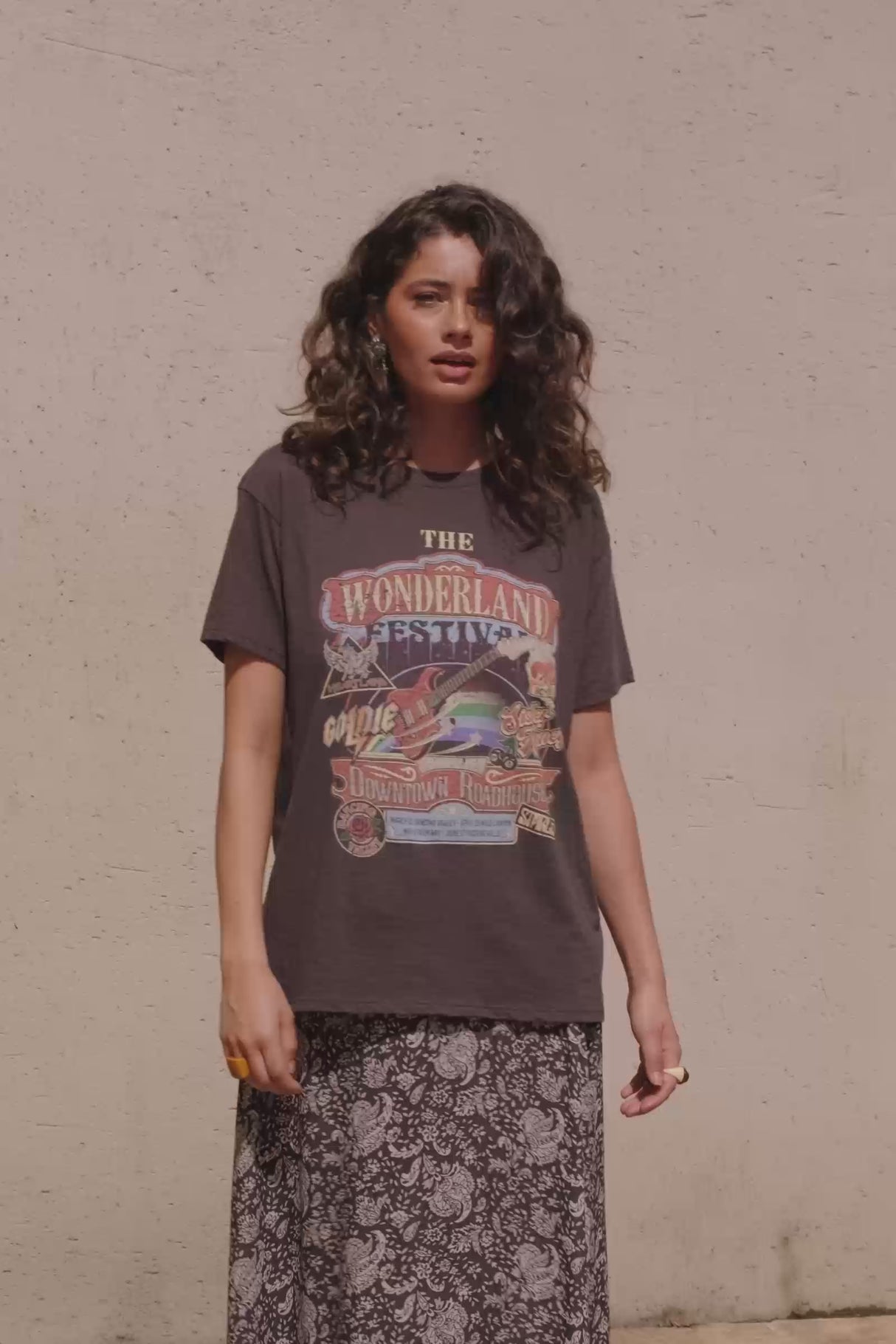 Wonderland Biker Tee | Charcoal