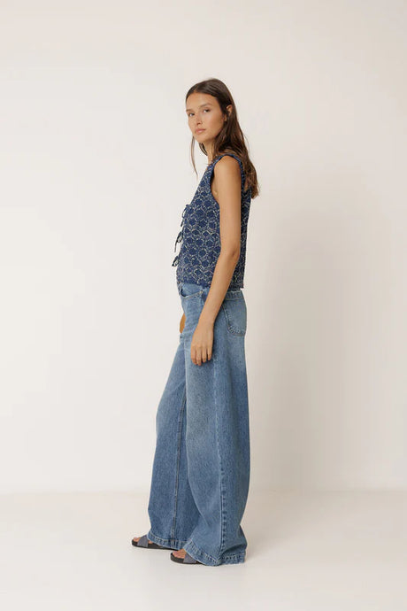Elastic Vest With Tie | Indigo Blue